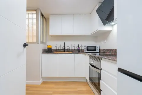 Chambre à louer, Valence
