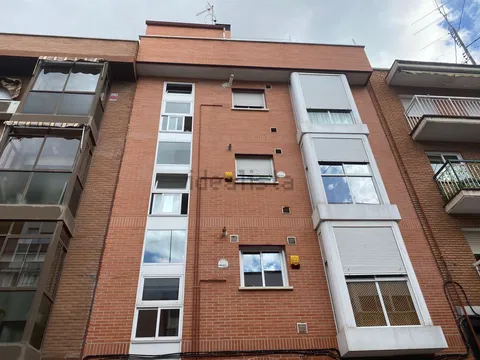 Flat 90 m² in Madrid