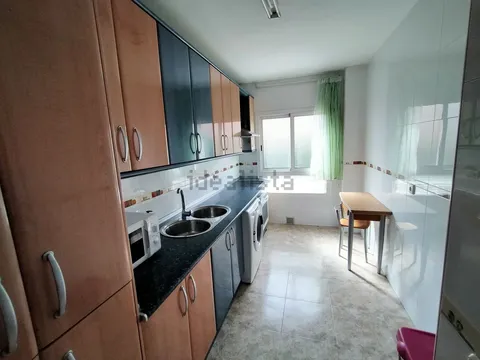 Pis de 100 m² a Almeria