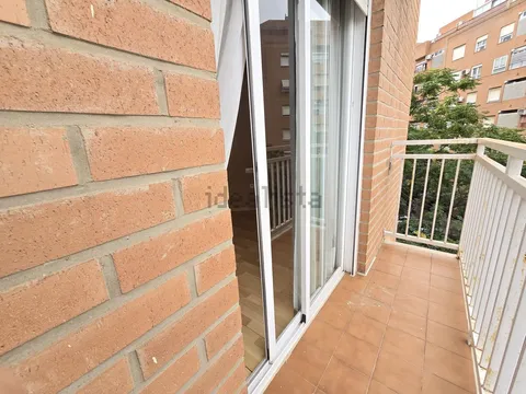 Pis de 77 m² a València