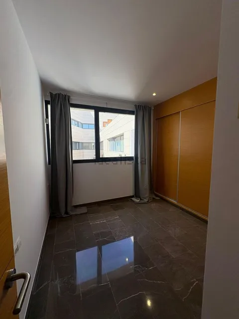 Flat 89 m² in Seville