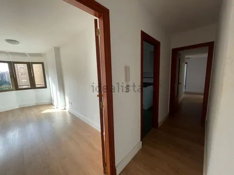 Wohnung 112 m² in Valencia