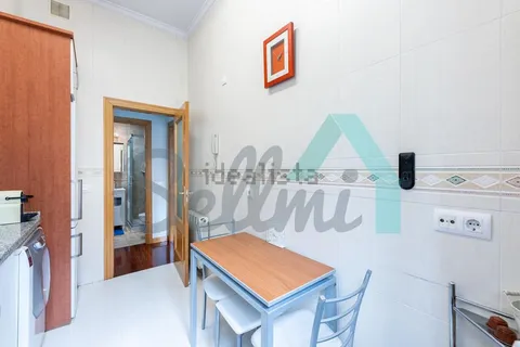 Flat 82 m² in Oviedo