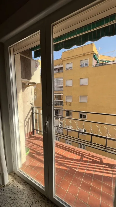 Piso de 120 m² en Granada