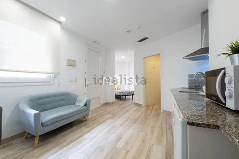 Pis de 597 m² a Alfara del Patriarca