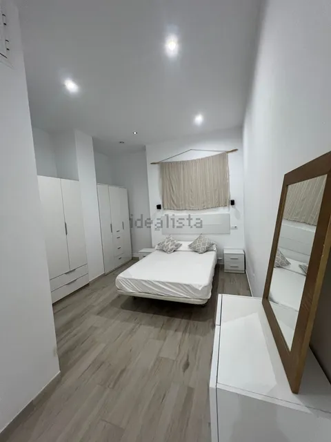 Квартира 65 м² у Малаґі