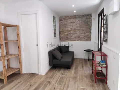 Квартира 40 м² у Барселоні (2/11)