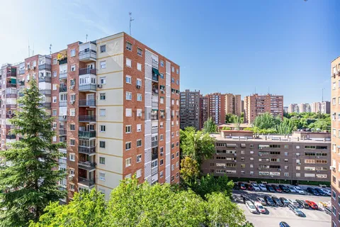 Room for rent, Madrid