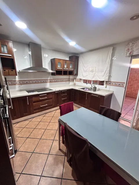 Casa de 160 m² a Elx