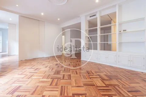 Wohnung 123 m² in Madrid