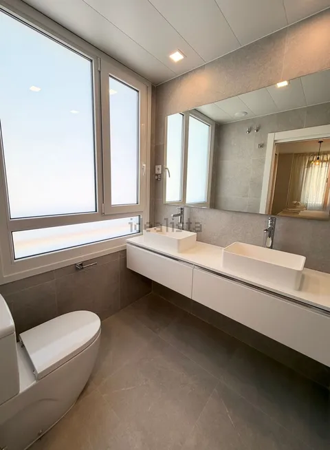 Wohnung 93 m² in Madrid