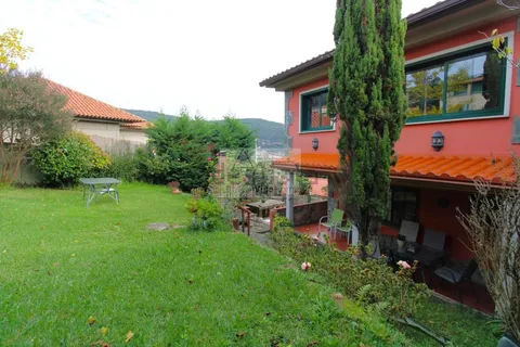 Maison 240 m² à Moaña