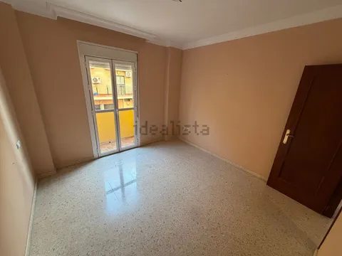 Apartamento 93 m² em Dos Hermanas