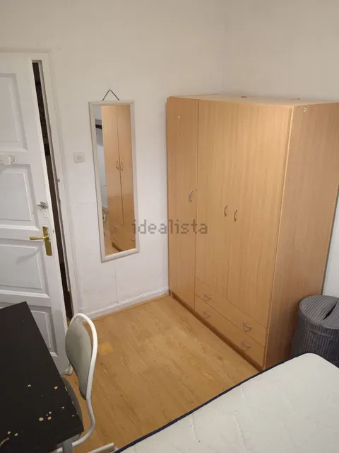Room for rent, Madrid