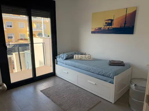 Piso de 135 m² en Santa Pola