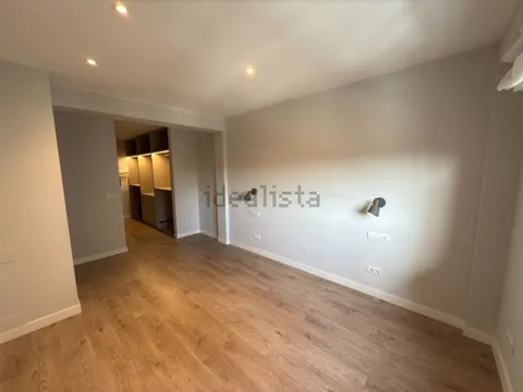 Appartement 121 m² à Madrid