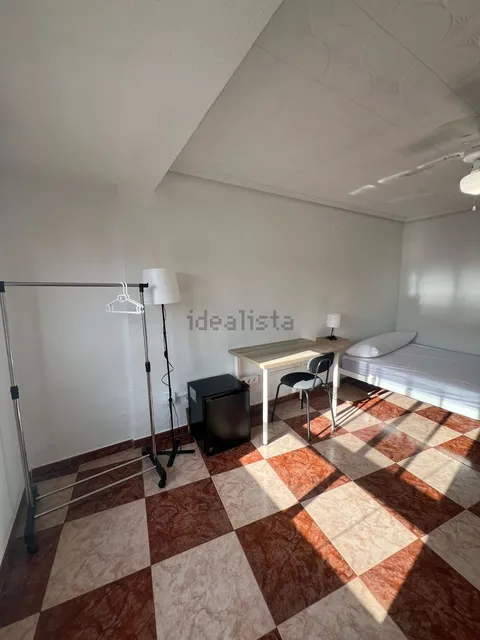 Habitació de lloguer, Manises
