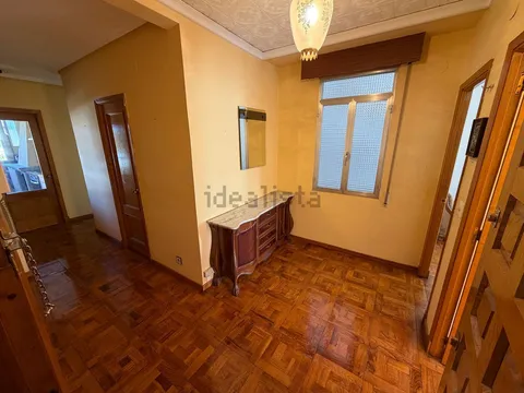 Apartamento 100 m² em Verín