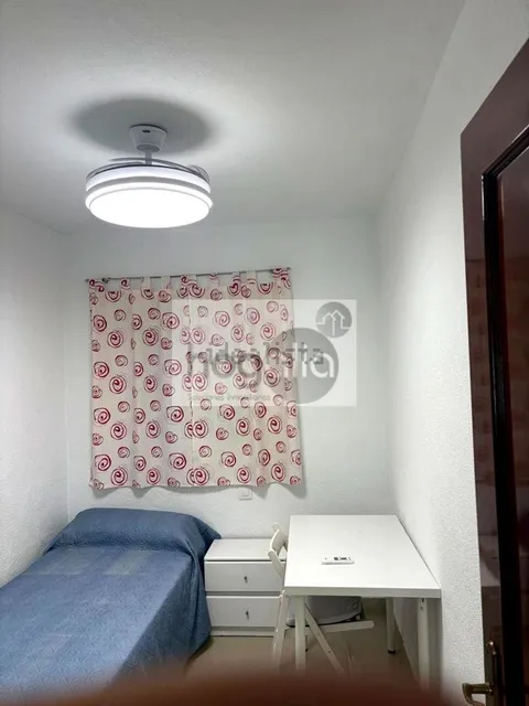 Room for rent, Seville (2/13)