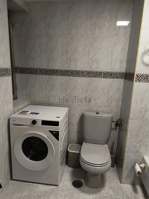 Habitació de lloguer, Lleó