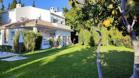Haus 300 m² in Marbella
