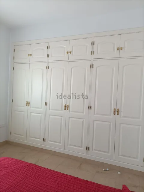 Habitació de lloguer, Espartinas