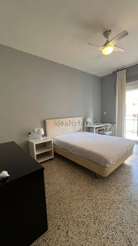Piso de 120 m² en Granada