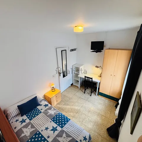 Habitació de lloguer, Cerdanyola del Vallès (4/22)