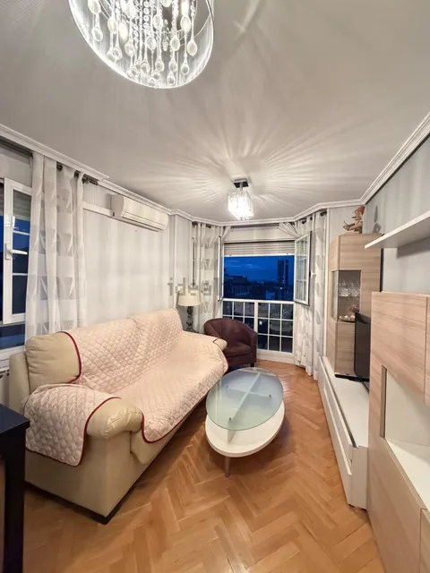 Wohnung 65 m² in Madrid