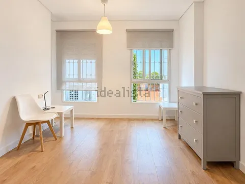 Pis de 73 m² a València