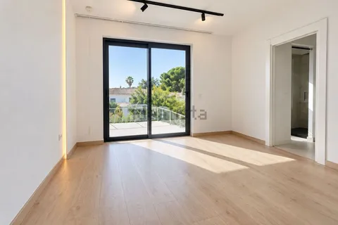House 208 m² in Esporles