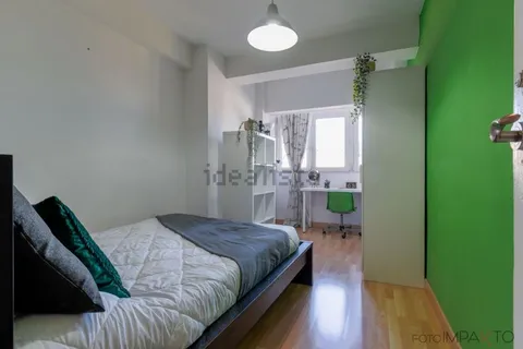 Room for rent, Madrid (2/15)