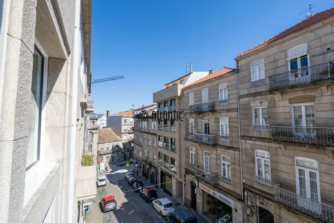 Flat 63 m² in Vigo