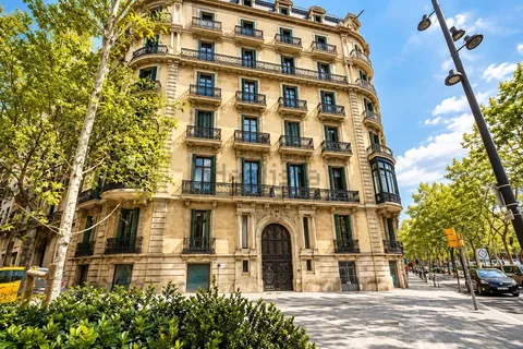 Квартира 90 м² в Барселоне