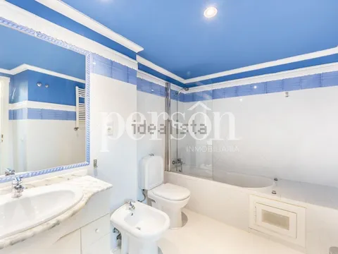 Wohnung 130 m² in Valencia