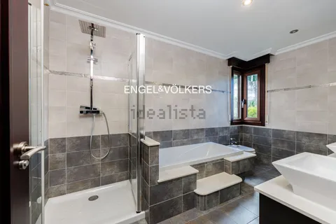 Casa 425 m² a Vigo