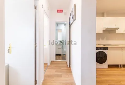 Habitació de lloguer, Parla