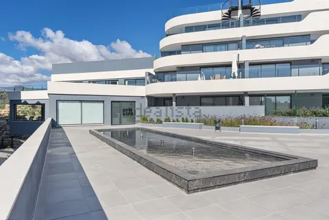 Appartamento 214 m² a Estepona