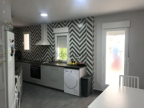 Room for rent, Salamanca (4/6)