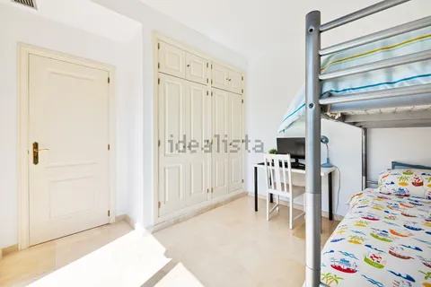 Casa de 141 m² a Estepona