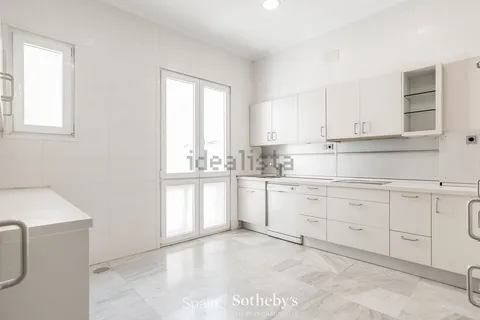 Appartamento 160 m² a Madrid