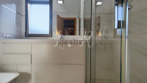 Wohnung 195 m² in Madrid