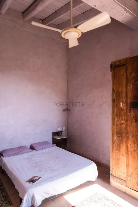 Habitació de lloguer, Palau-saverdera