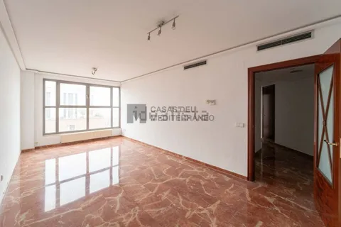Pis de 85 m² a València