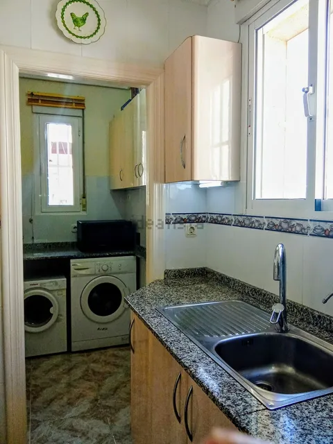 Habitació de lloguer, Rojals