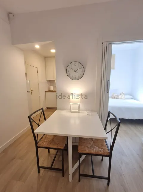 Pis de 35 m² a Madrid (2/12)