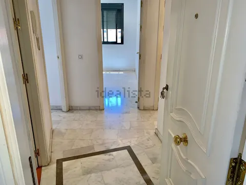 Квартира 70 м² в Севилье