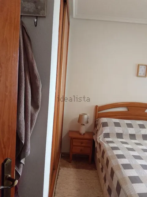 Habitació de lloguer, Oriola