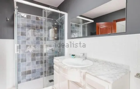 Casa de 300 m² a Valencina de la Concepción