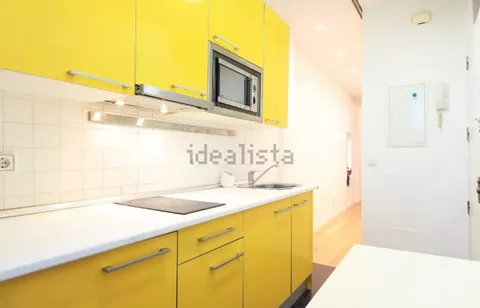 Flat 43 m² in Madrid